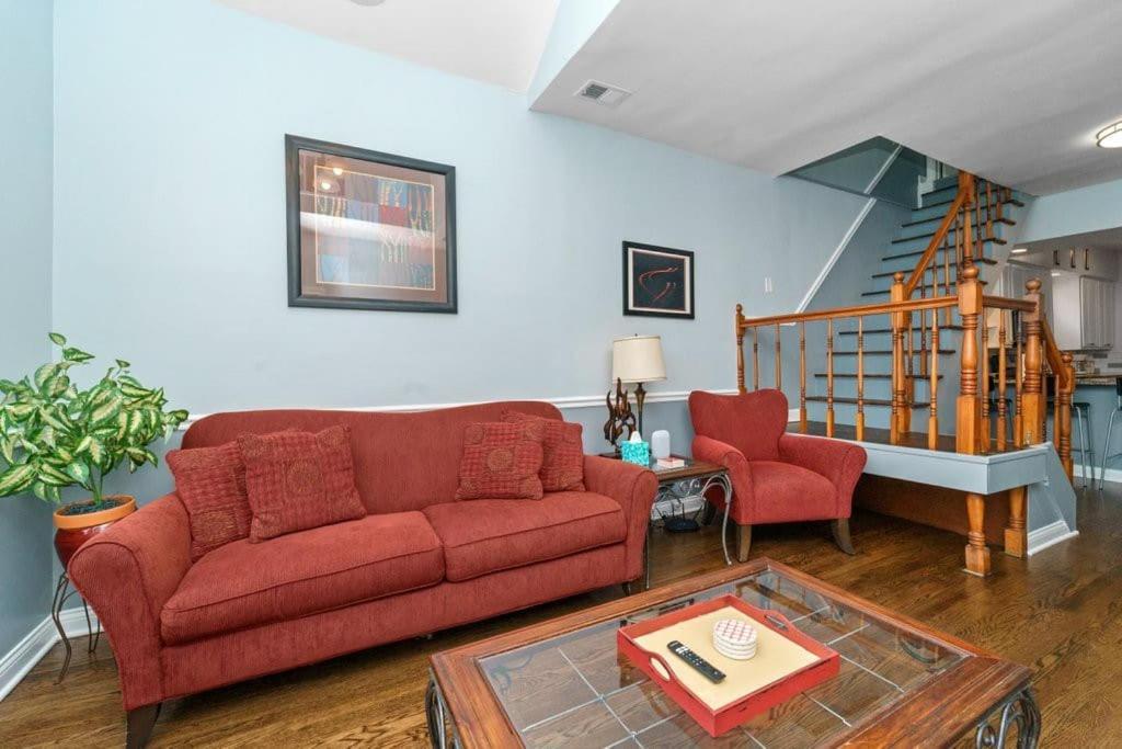 Cozy, Top-Floor 3Br Loft With Balcony In West Town ชิคาโก ภายนอก รูปภาพ